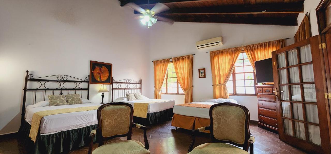 Camilas Hotel San Pedro Sula Dış mekan fotoğraf