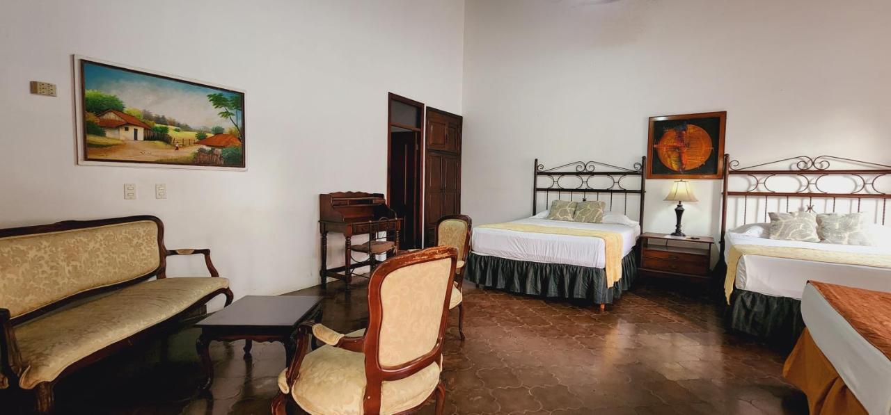 Camilas Hotel San Pedro Sula Dış mekan fotoğraf